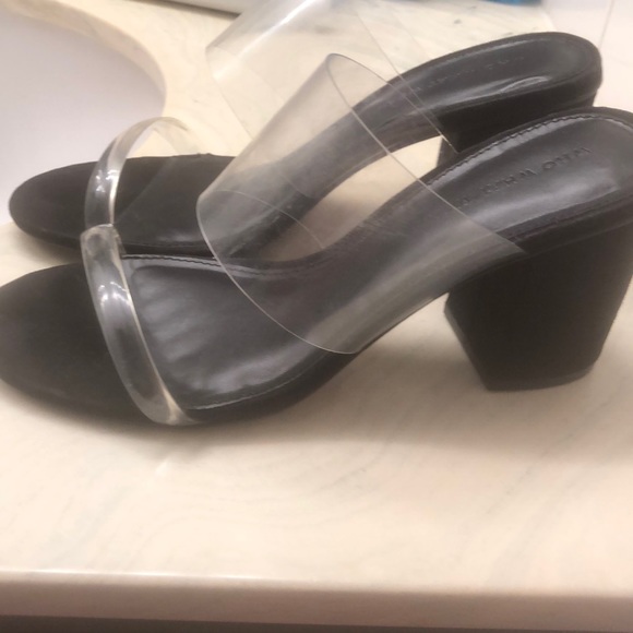 See through straps on heels - Picture 2 of 6